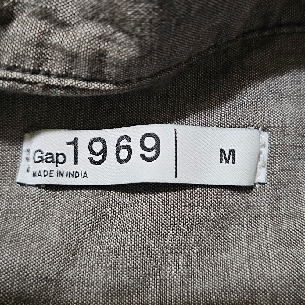 ‎GAP Color Block Denim Shirt - Size Medium - Picture 6 of 7